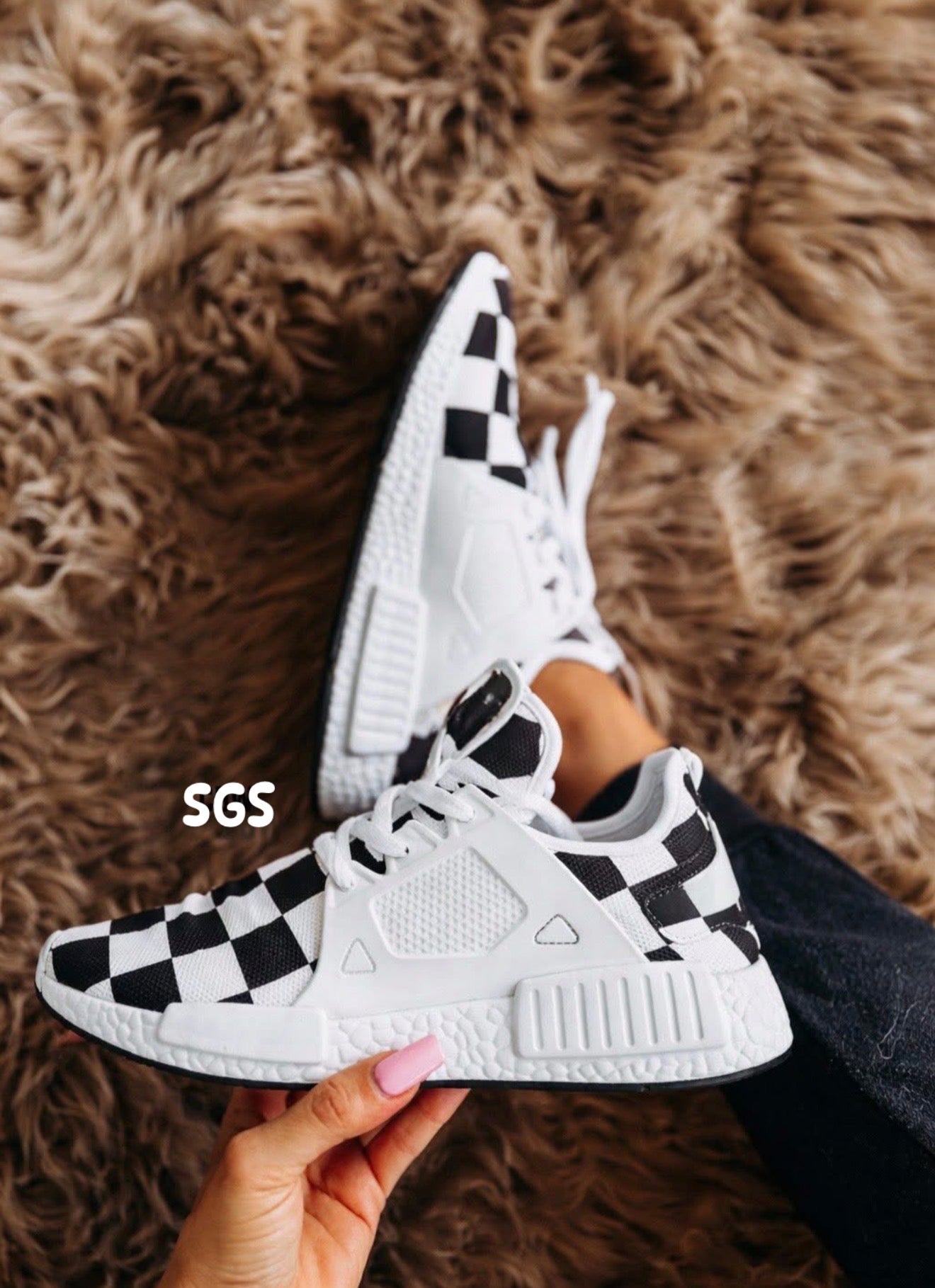 Preorder | Punchy Way Sneakers