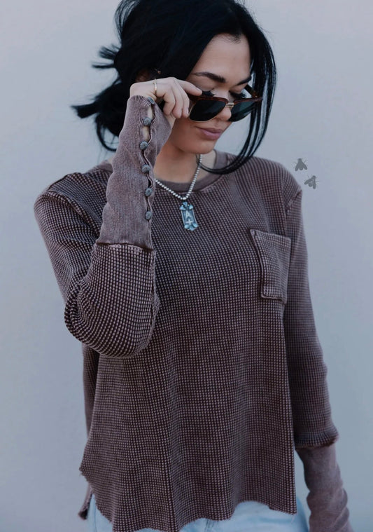 Higher Class Basic | Chocolate