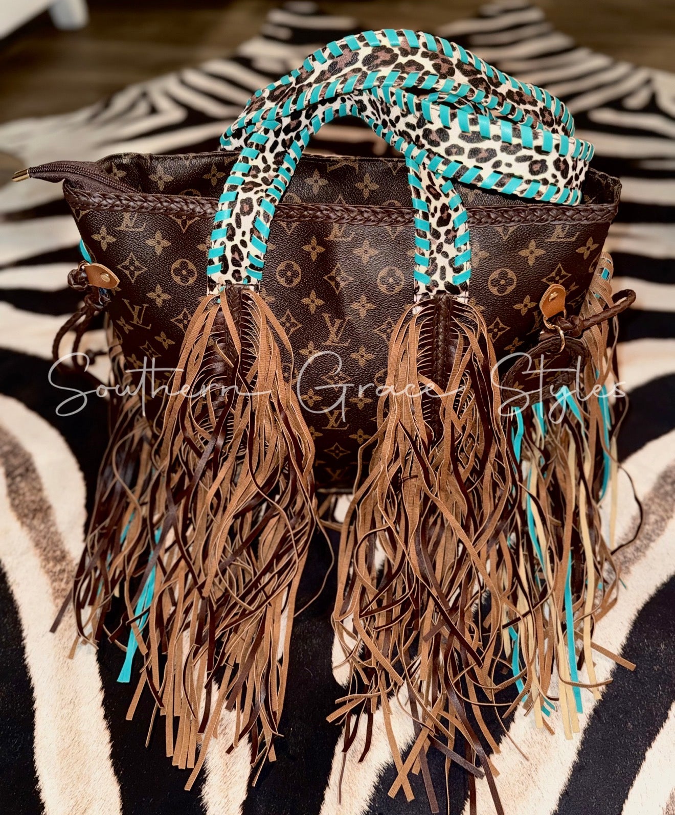 Luxe | Fringe Turquoise Leopard Neverfull