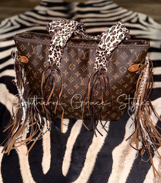 Luxe | Fringe Leopard Neverfull