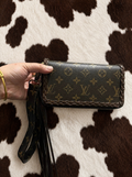 Luxe | Fringe Zippy Wallet